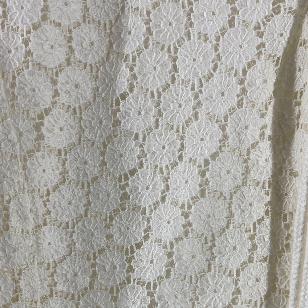 Elegant Cream Blouse with Flared Sleeves - Picture 7 of 11
